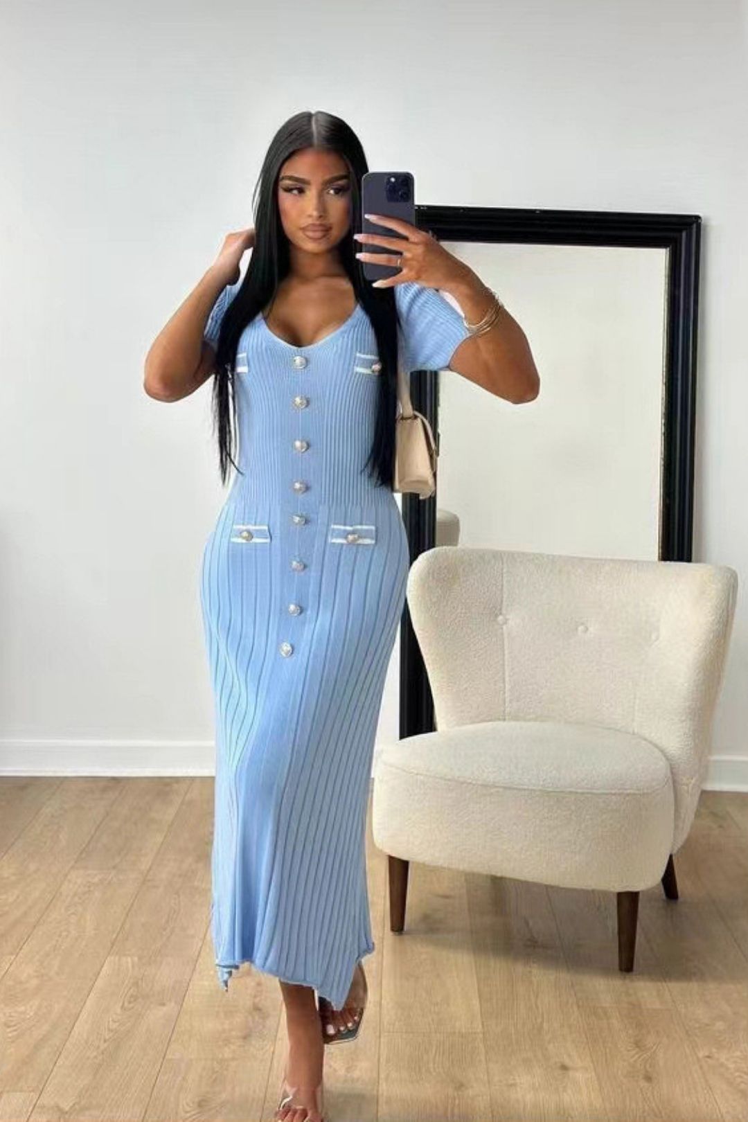 Short-sleeved V-neck Dress