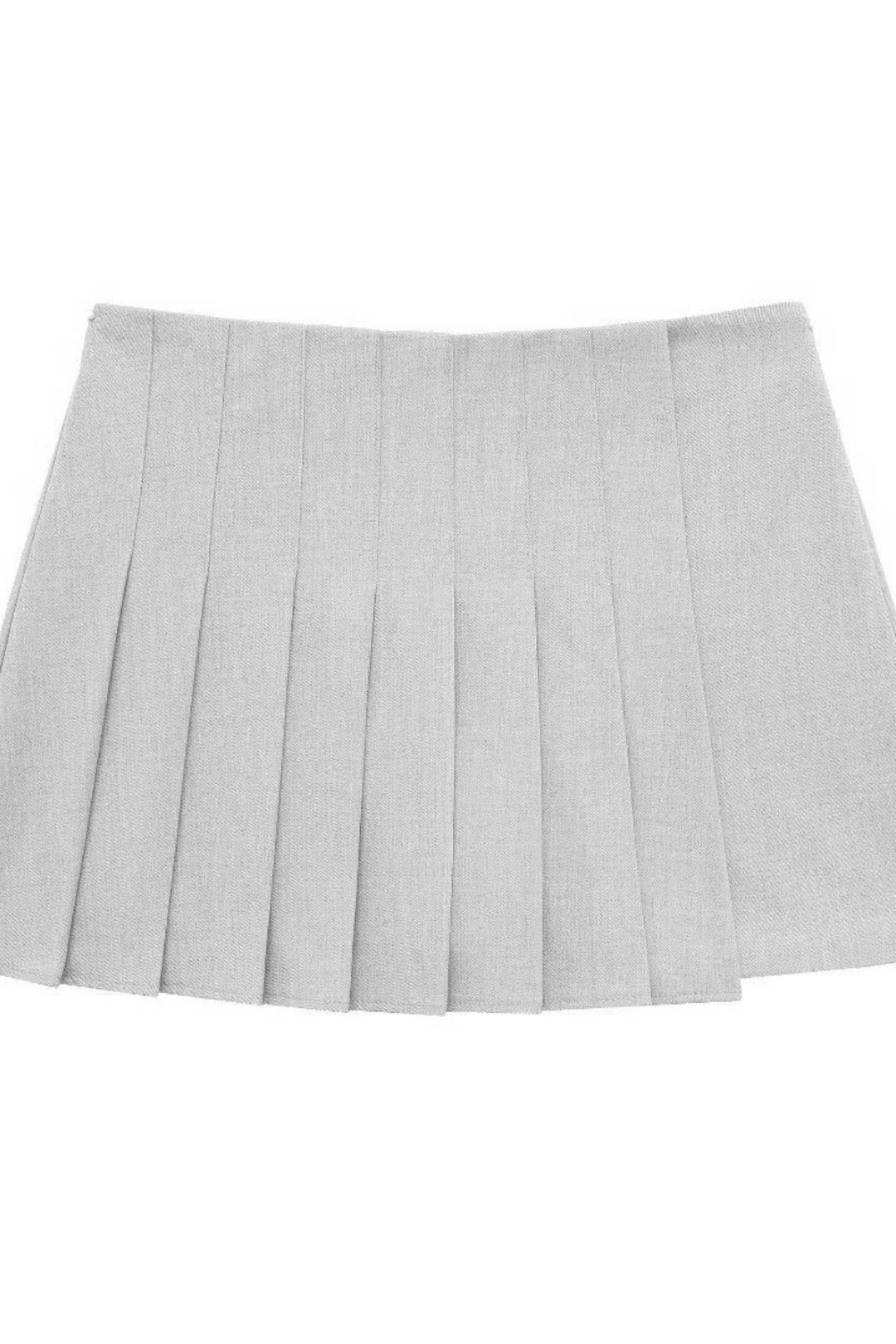 Short Long-sleeved Shirt + High-waisted Pleated Skirt