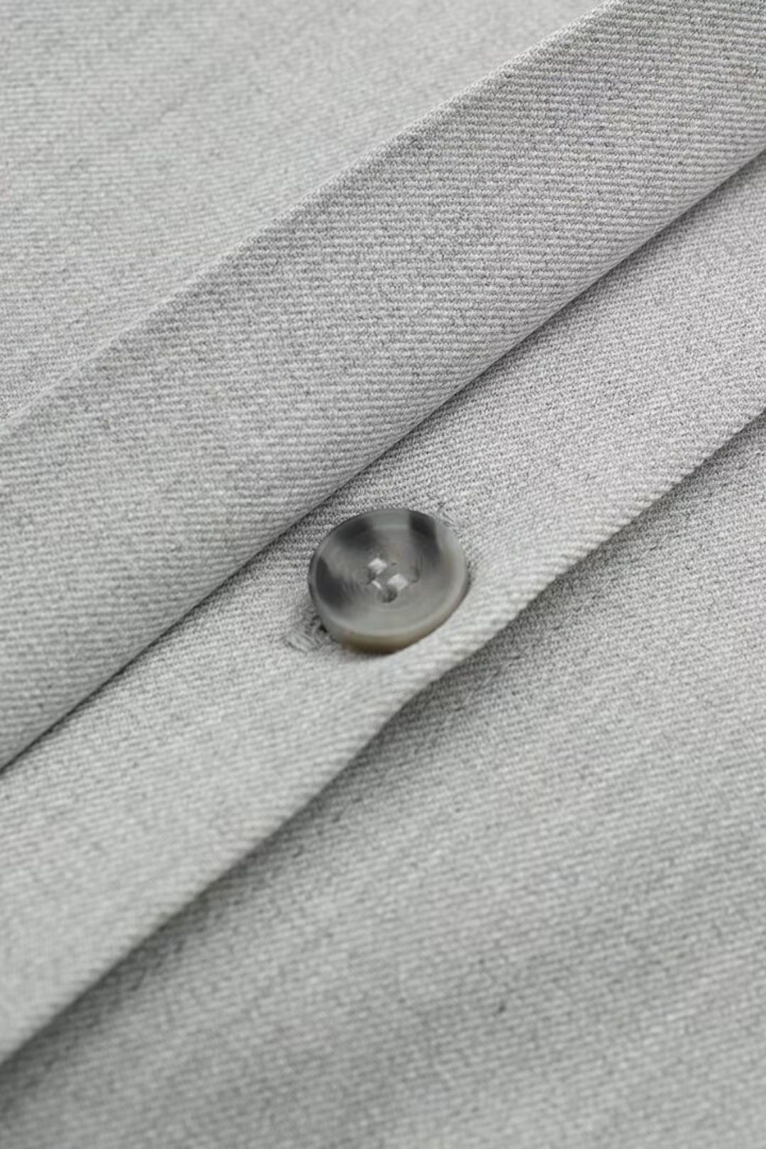 Short Long-sleeved Shirt + High-waisted Pleated Skirt