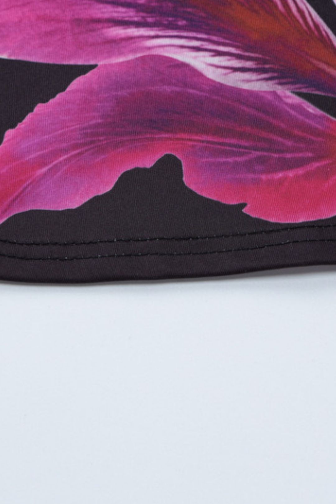 Print Sexy V-neck Vest Slim Skirt Suit