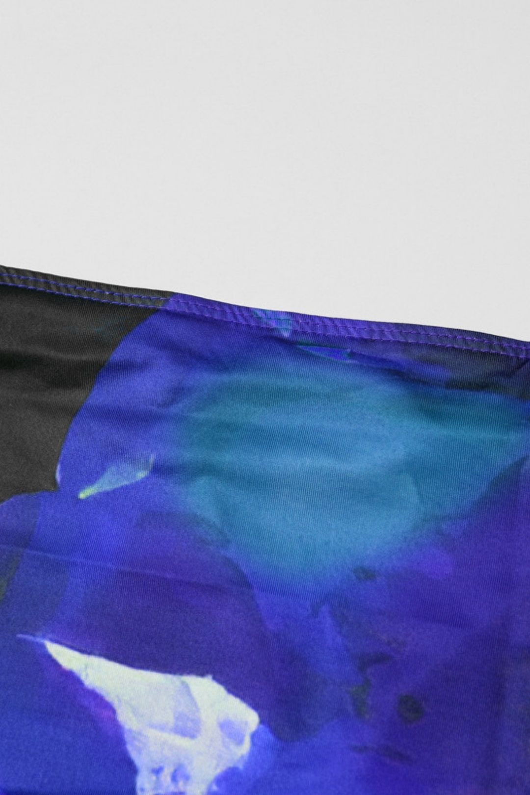 Print Sexy V-neck Vest Slim Skirt Suit