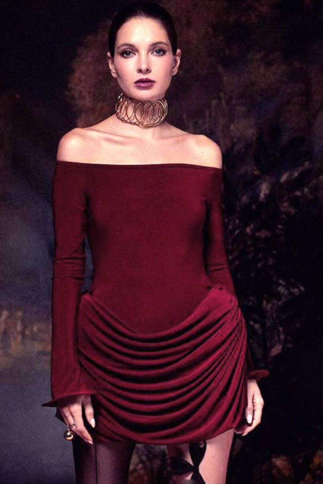 Solid Color One-shoulder Long-sleeved High-waisted Short Dress Http://detail.m.1688.com/