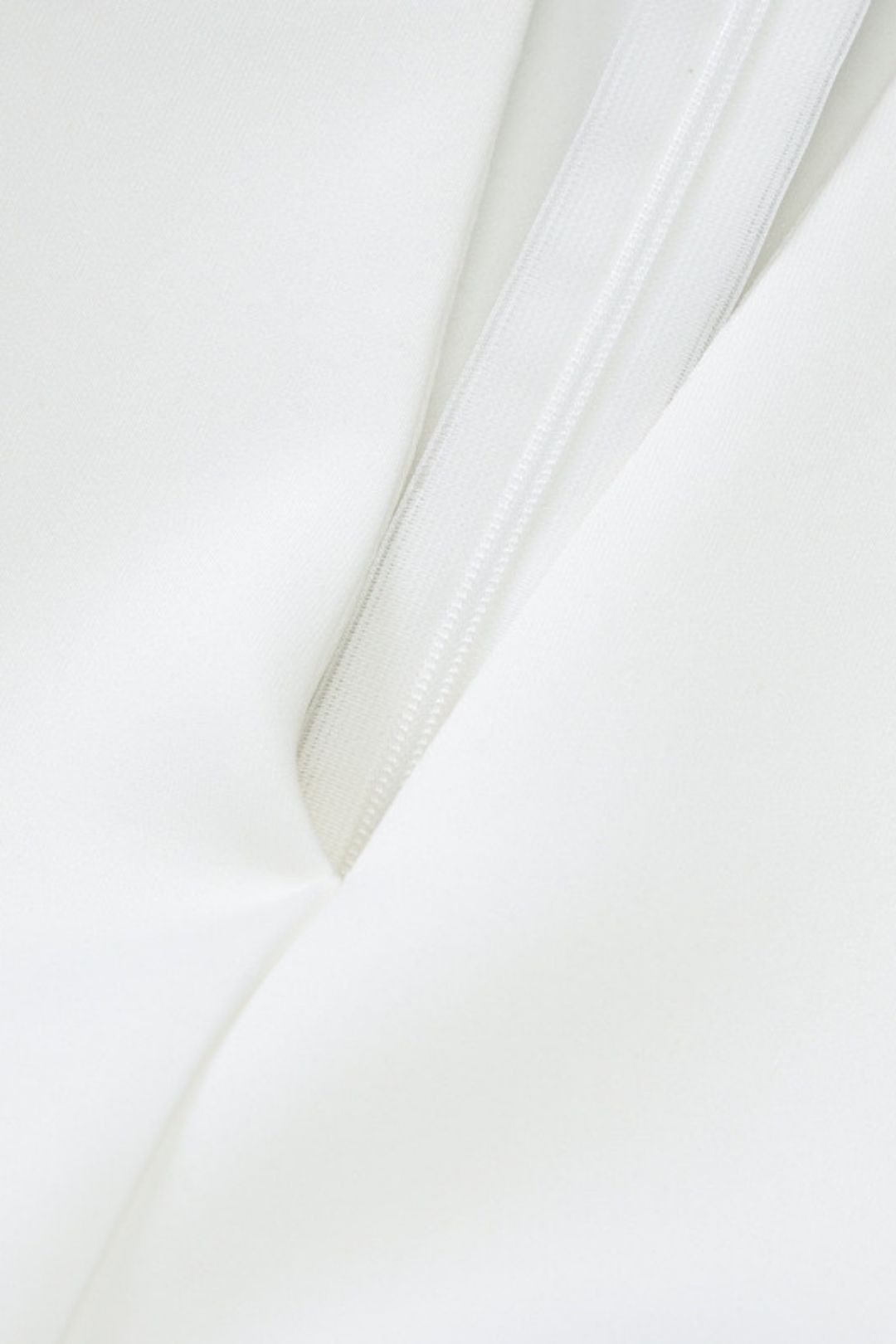 V-neck Back Zipper Solid Color Long-sleeved Dress