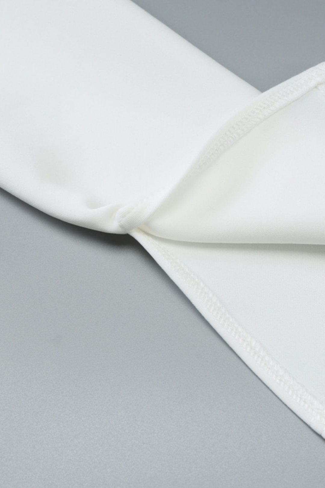 V-neck Back Zipper Solid Color Long-sleeved Dress