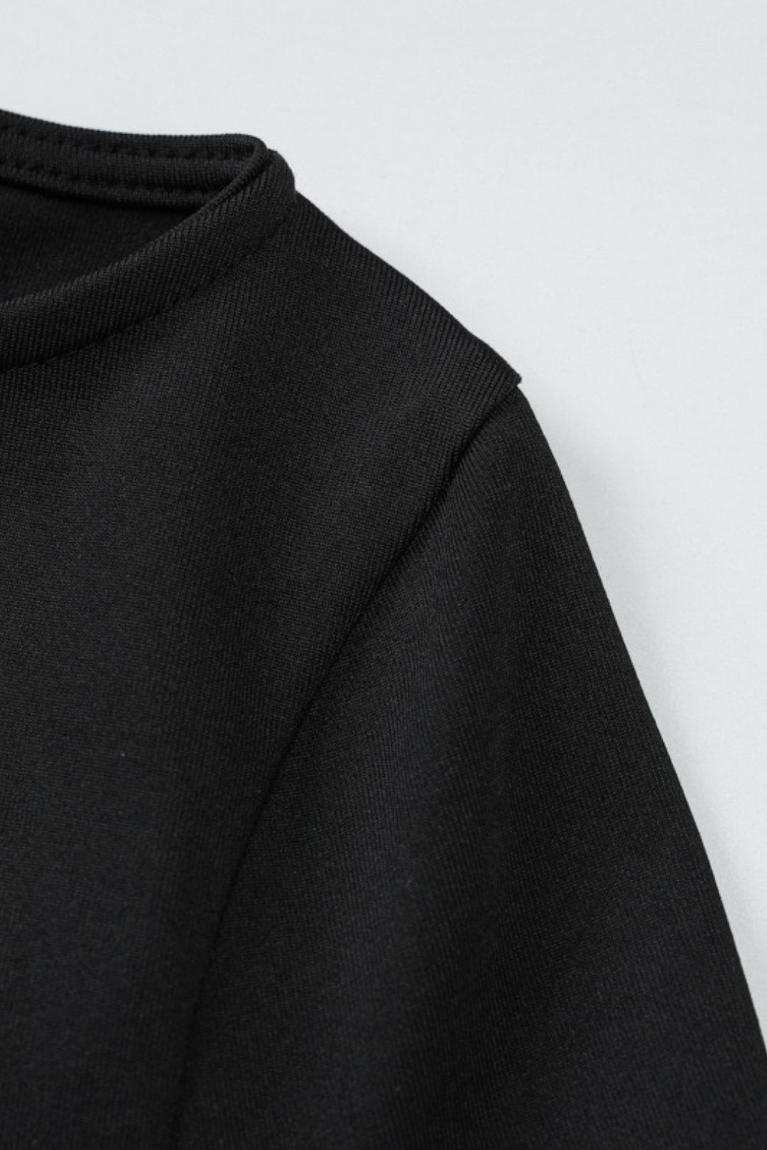 Sexy Round Neck Splicing Solid Color Long-sleeved Short Skirt