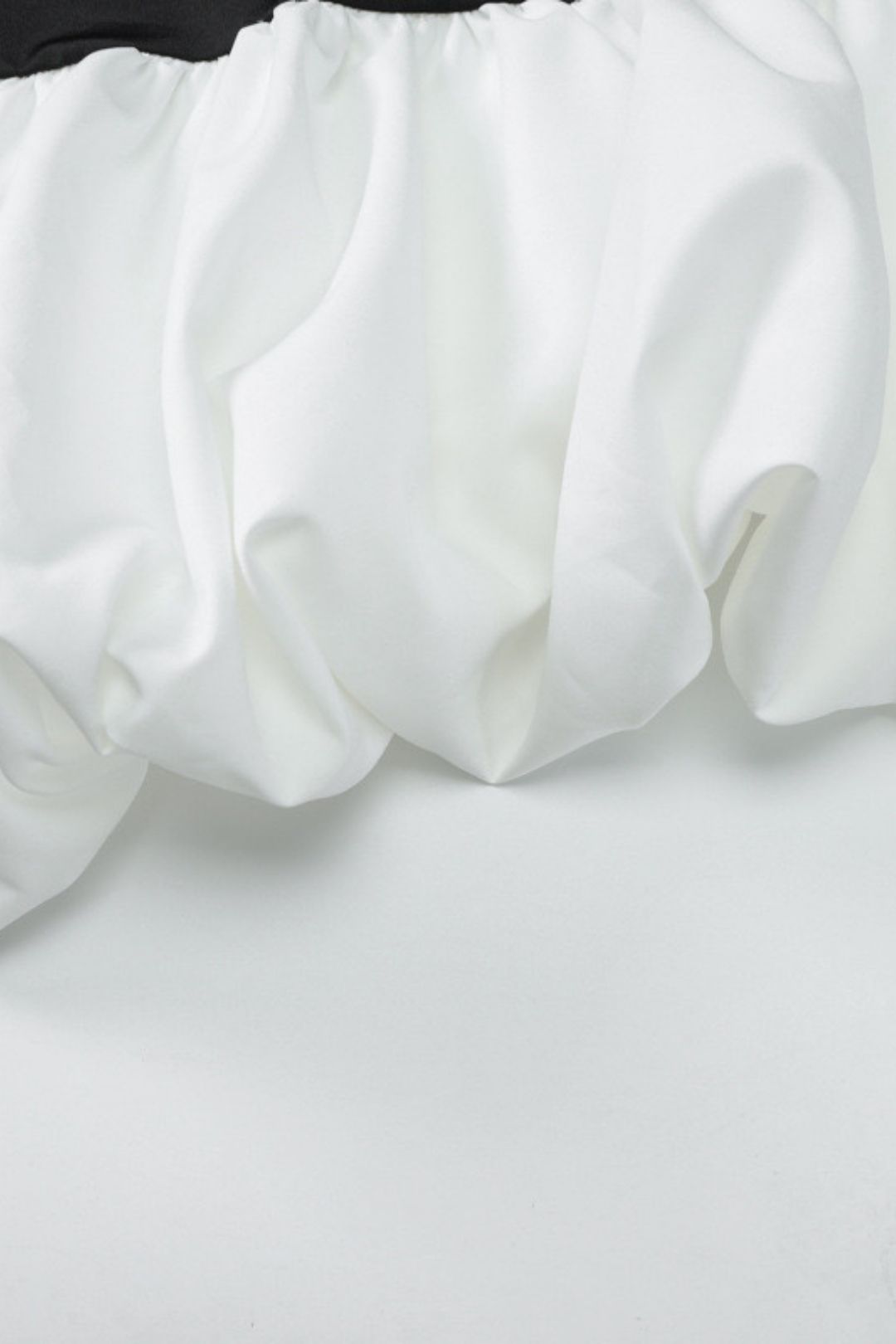 Sexy Round Neck Splicing Solid Color Long-sleeved Short Skirt