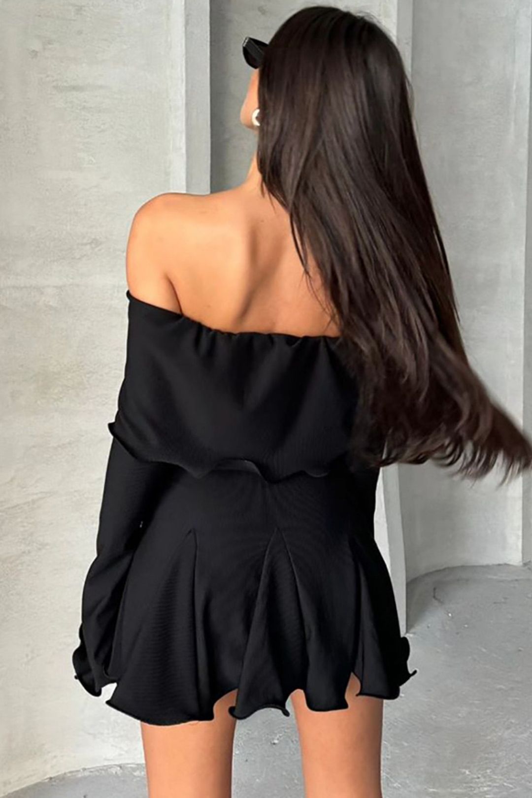 Slim Ruffled Hip-covering Off-shoulder Long-sleeved Dress