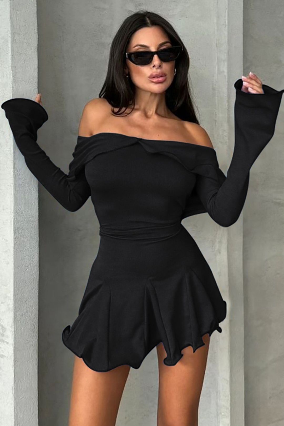 Slim Ruffled Hip-covering Off-shoulder Long-sleeved Dress