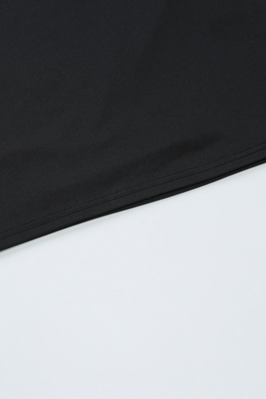 Sexy V-neck Long Sleeve Top Slim-fitting Strappy Skirt Suit