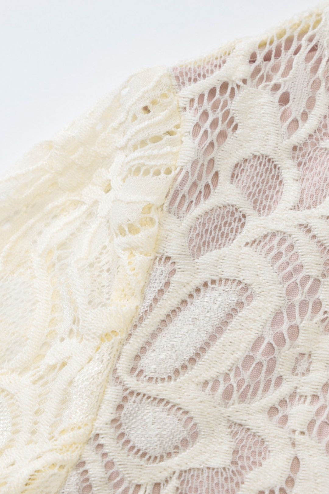 Sexy Lace Hollow Hip-covering Bell Sleeve Dress