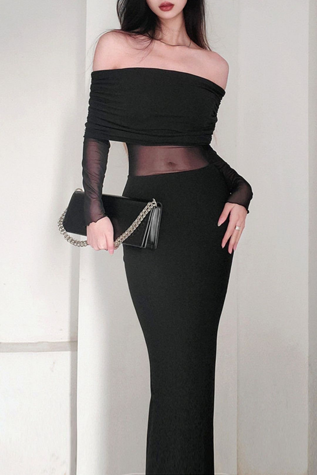 One-shoulder Pleated Long-sleeved Dress