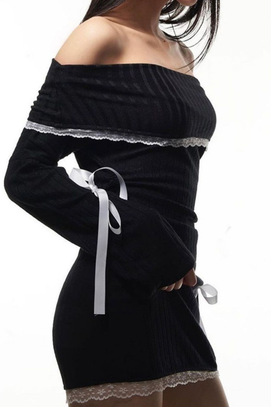 Lace Splicing Pure Desire Long-sleeved Dress