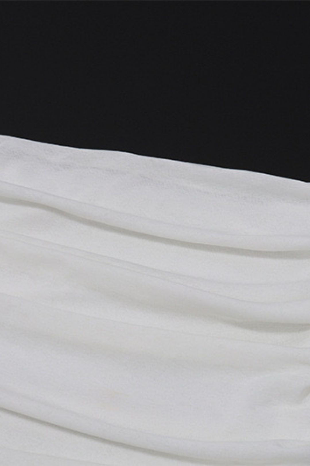 One-line Collar Tube Top Pleated Long-sleeved Lotus Leaf Dress