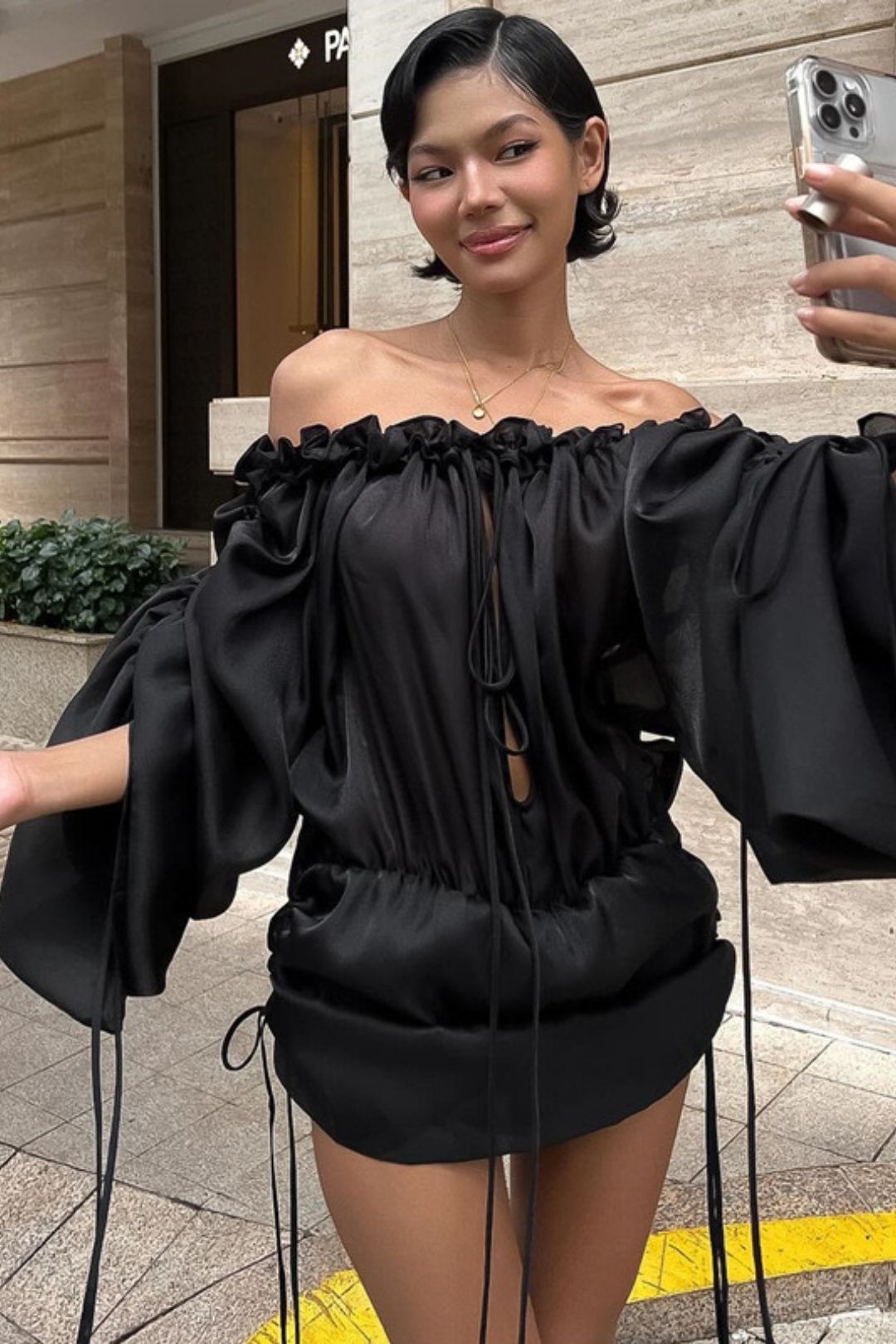 Sexy One-line Collar Pleated Tube Top Lantern Long Sleeve Hip Dress