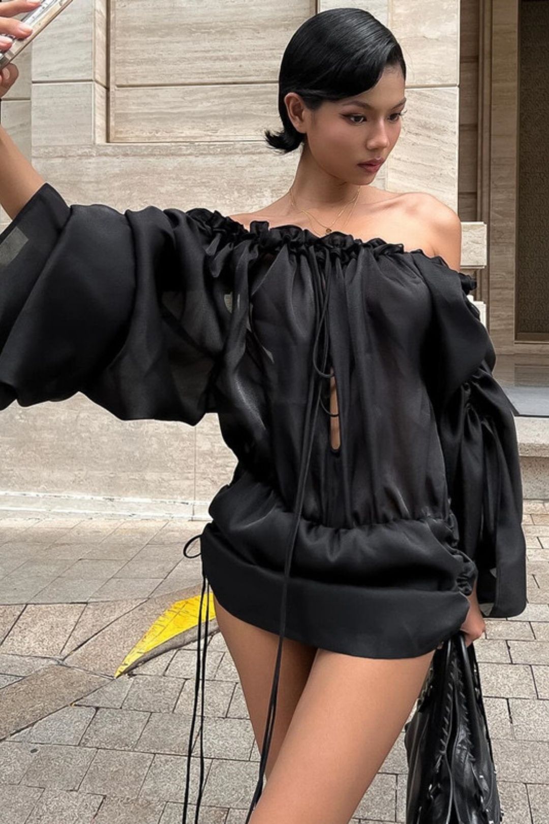 Sexy One-line Collar Pleated Tube Top Lantern Long Sleeve Hip Dress