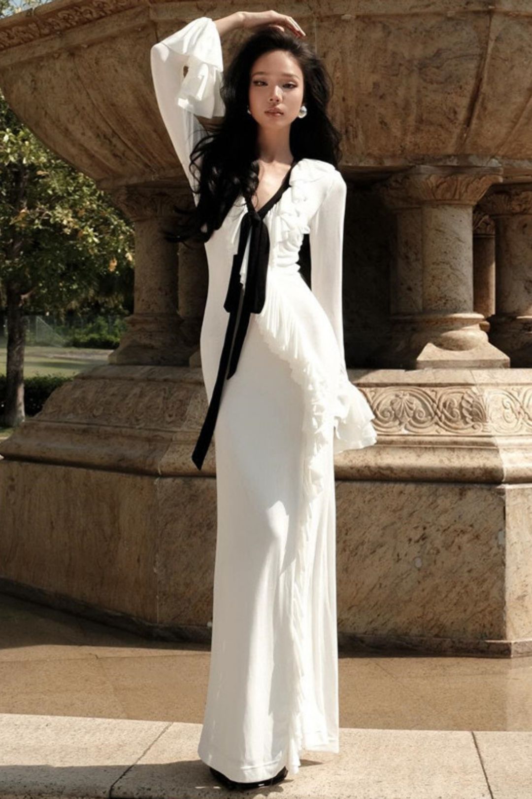 V-neck Strap Lotus Leaf Design Slit Long-sleeved Dress