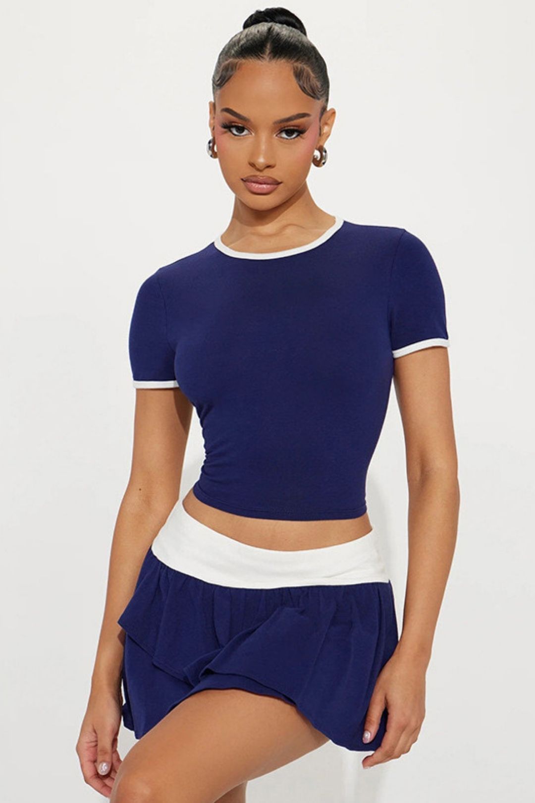 Round Neck Short Sexy Slim T-shirt Color Matching Skirt Suit
