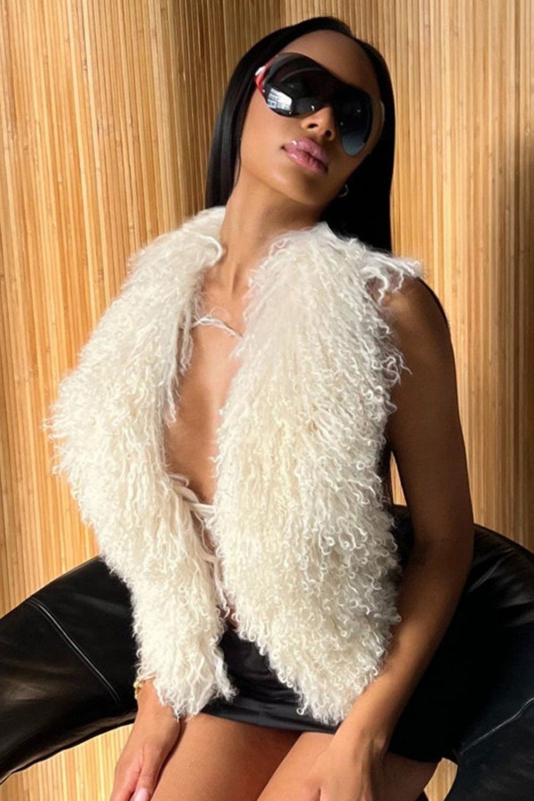 Sexy Large Backless Fur Collar Halter Neck Top