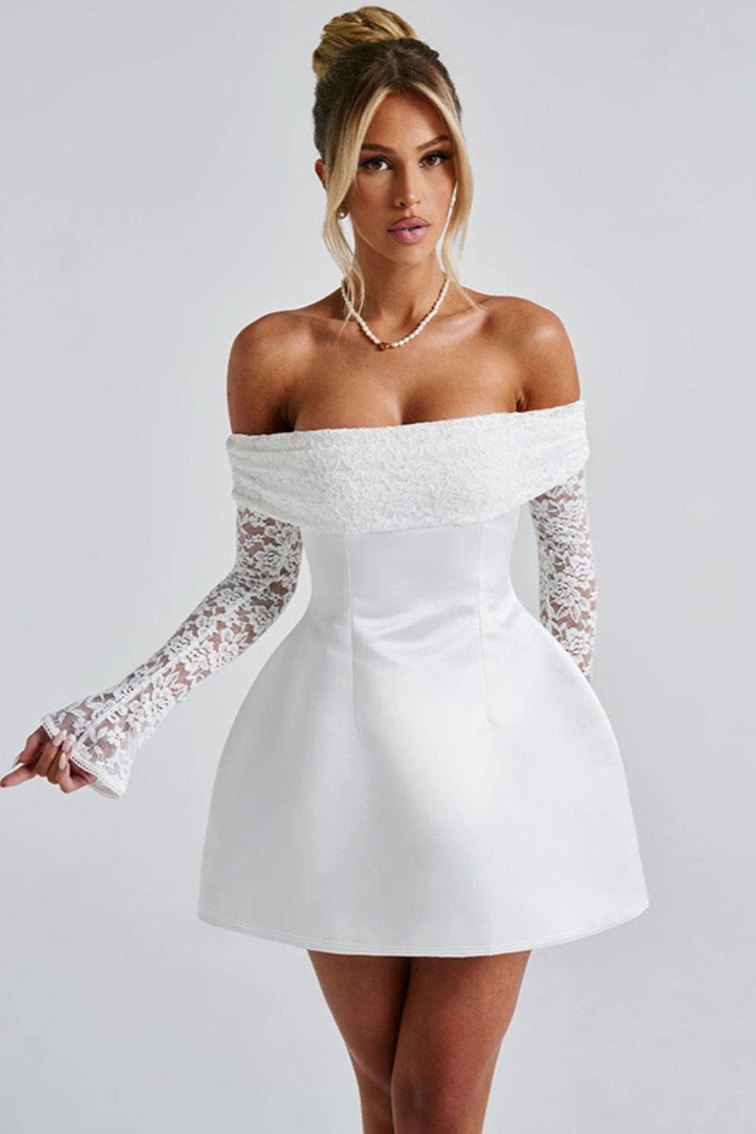 Sexy Slim One Shoulder Lace Splicing Long Sleeve Dress