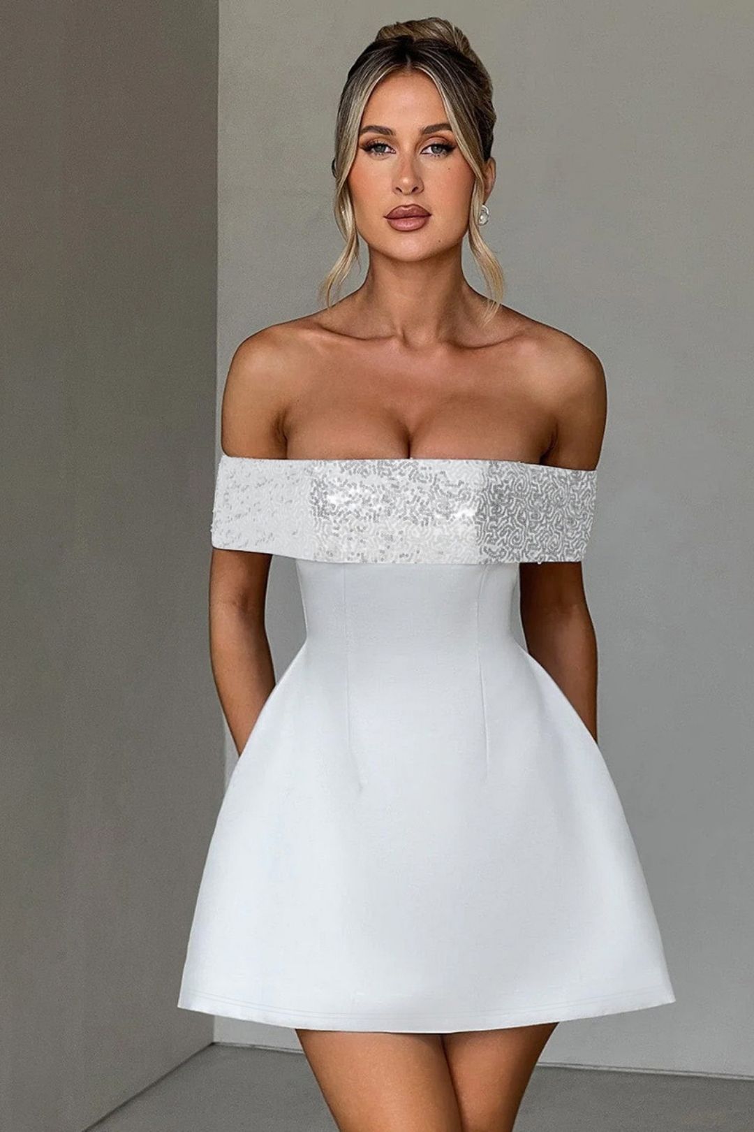 Sexy Slim Stitching One-shoulder Dress