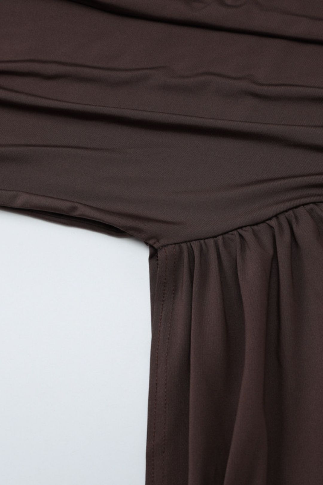 Slim Round Neck Gathered Hip Sleeveless Dress