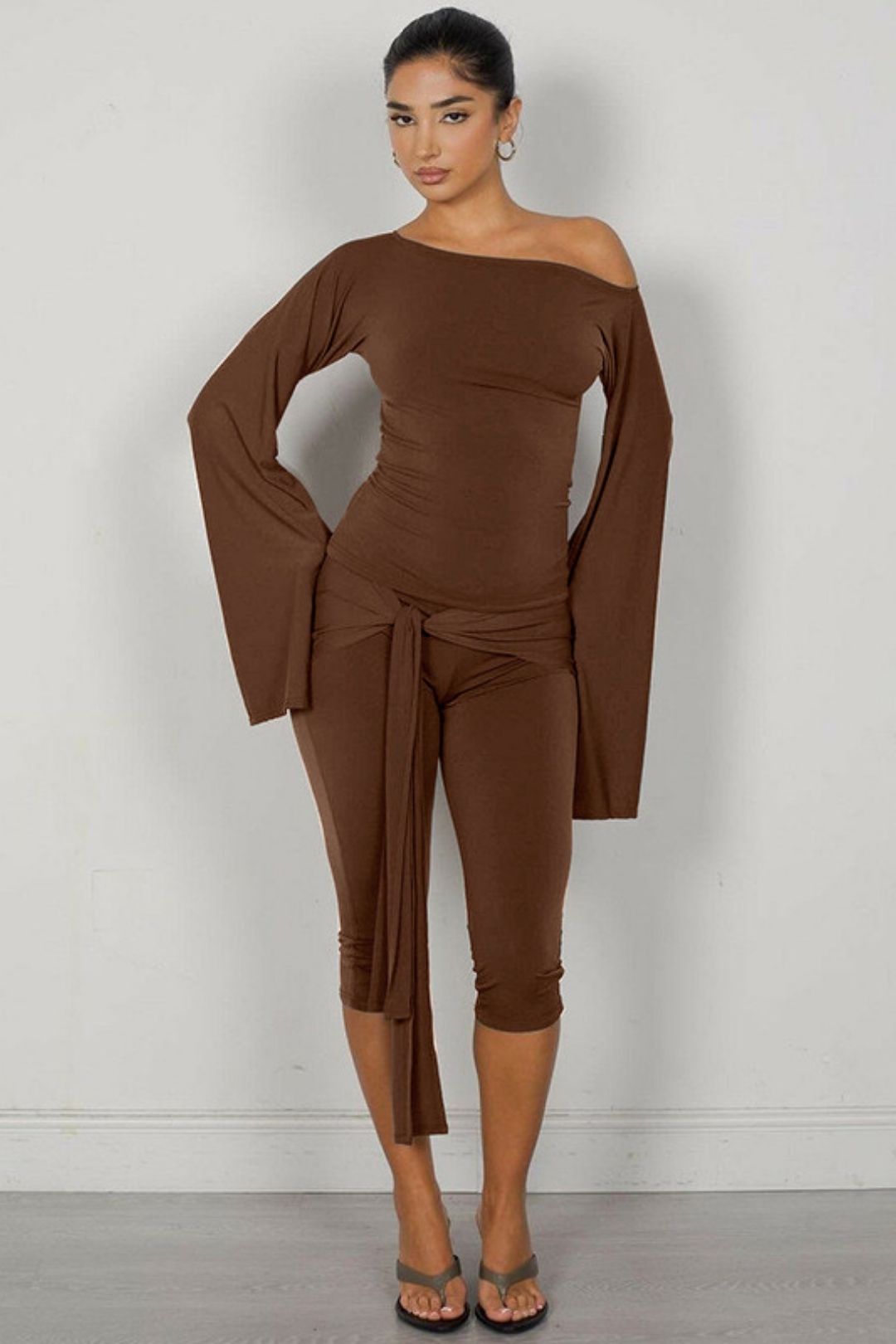 Long-sleeved Tops Slim-fitting Lace-up Shorts Suits