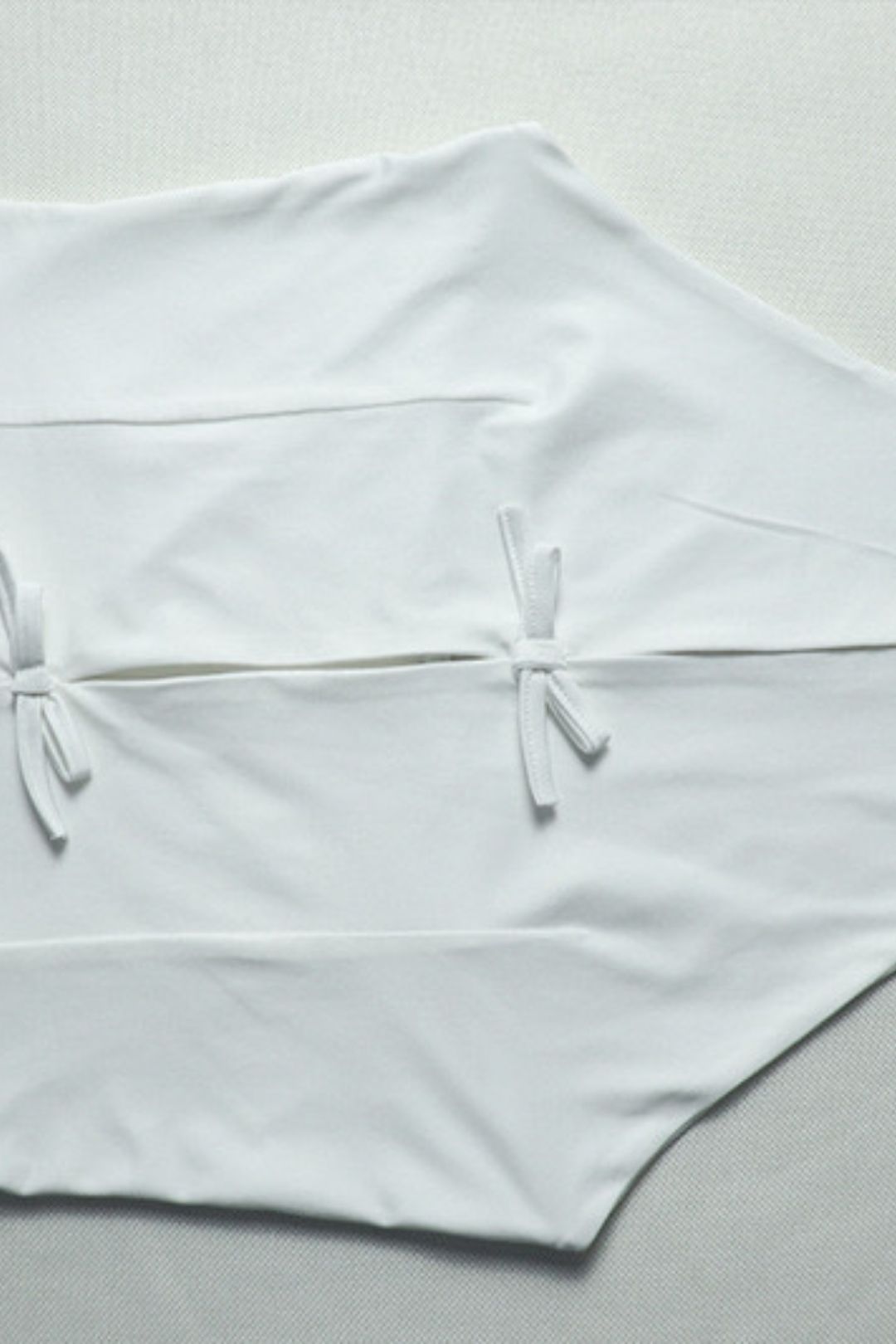 Solid Color Hollow Pleated Hip Skirt Two-piece Suit