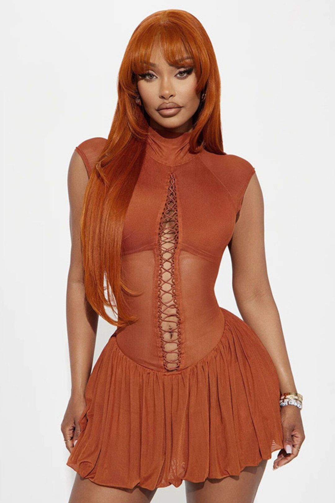 Sexy Round Neck Sleeveless Chest Hollow Lace Pleated Short Skirt Dress