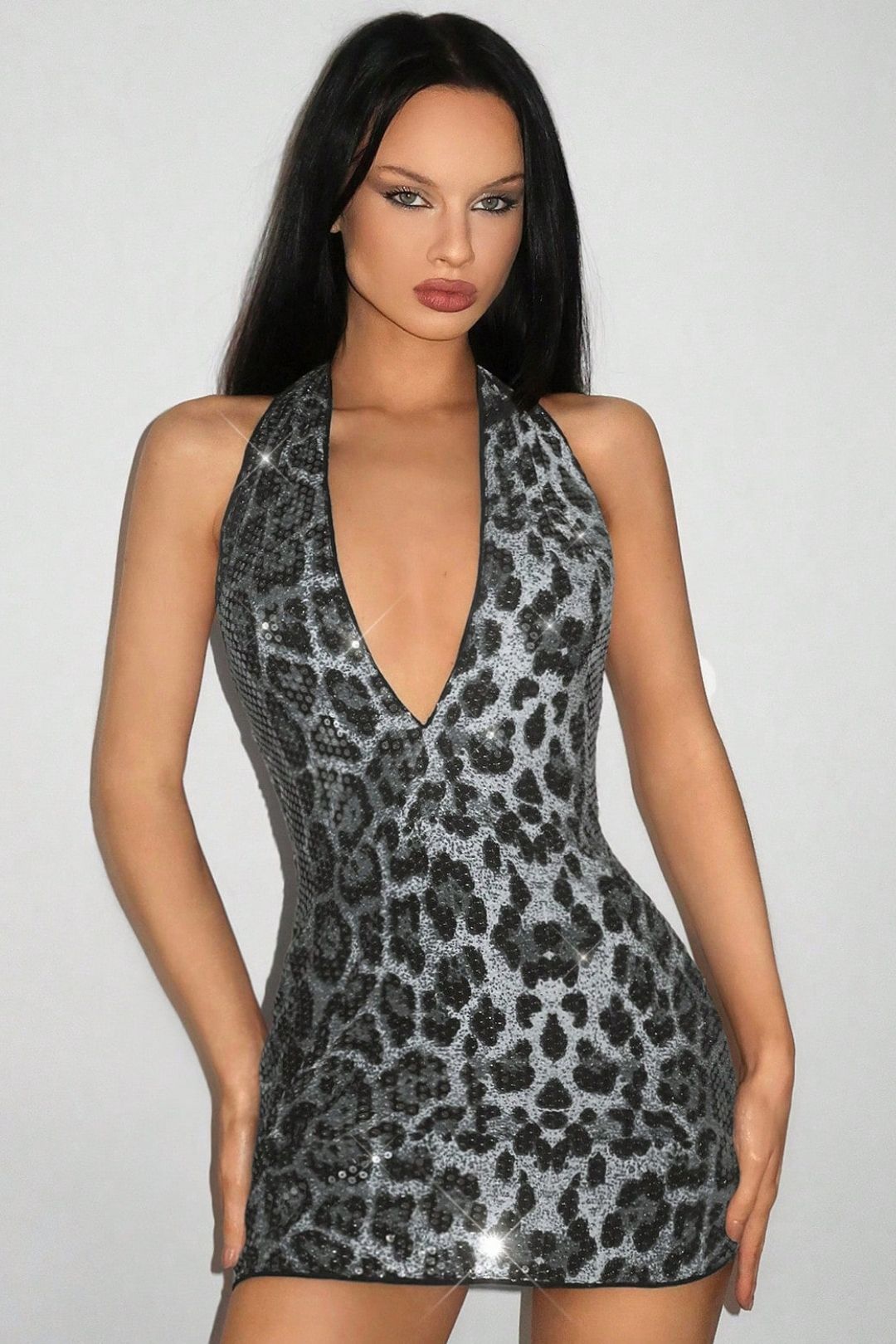 Sexy Sleeveless Halter Neck Leopard  Deep V-neck Backpack Hip Dress