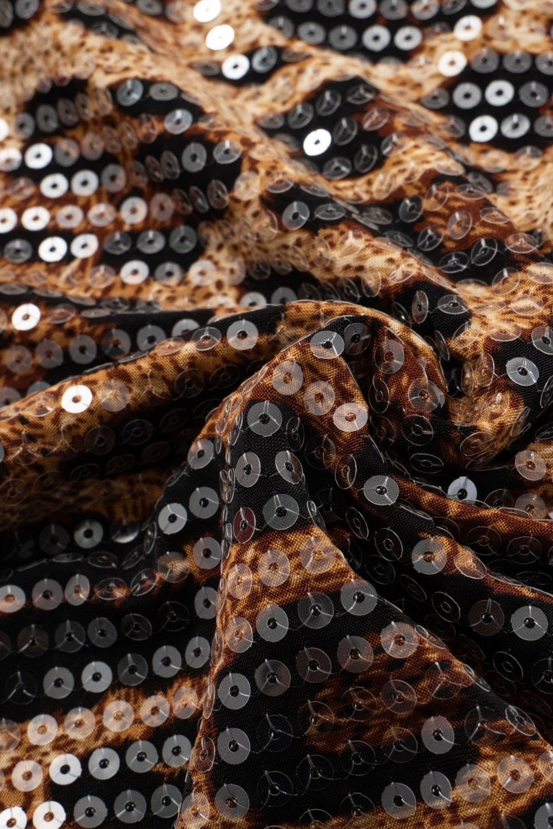 Sexy Sleeveless Halter Neck Leopard  Deep V-neck Backpack Hip Dress