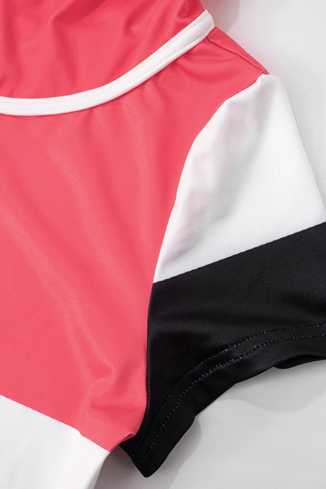 Short-sleeved Fashion Zipper Hooded Hip-wrapped Short Jumpsuit