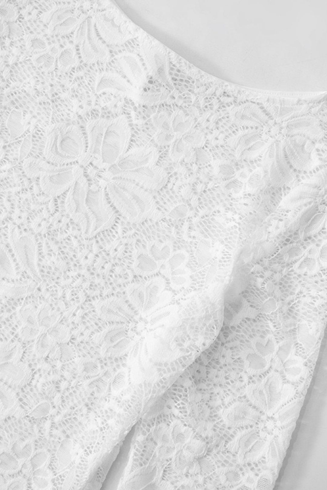 Round Neck Lace Splicing Button Pleated Short Dress