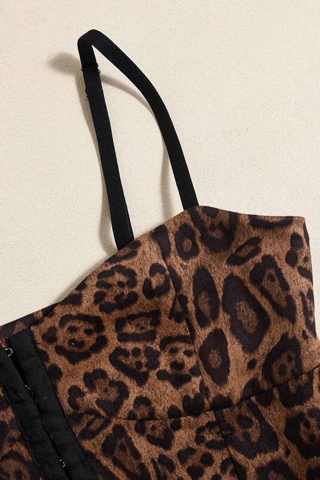 New Products Ribbon Button Sleeveless Hollow Leopard Print Backless Slim Top