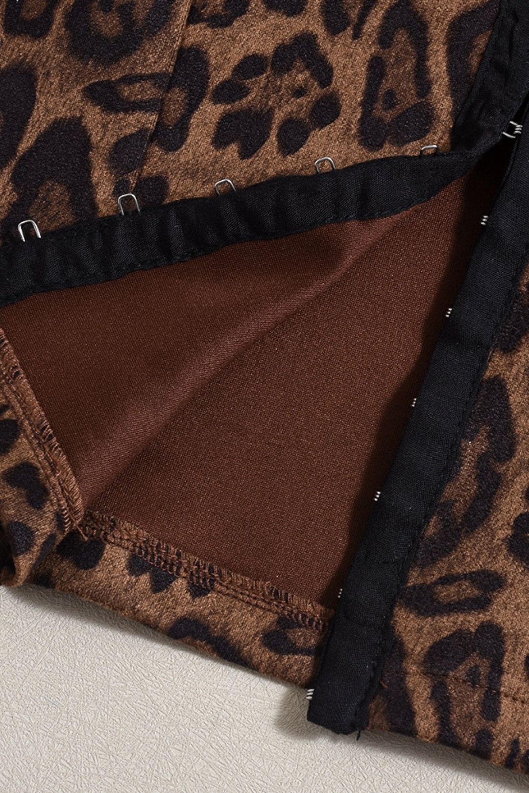 New Products Ribbon Button Sleeveless Hollow Leopard Print Backless Slim Top