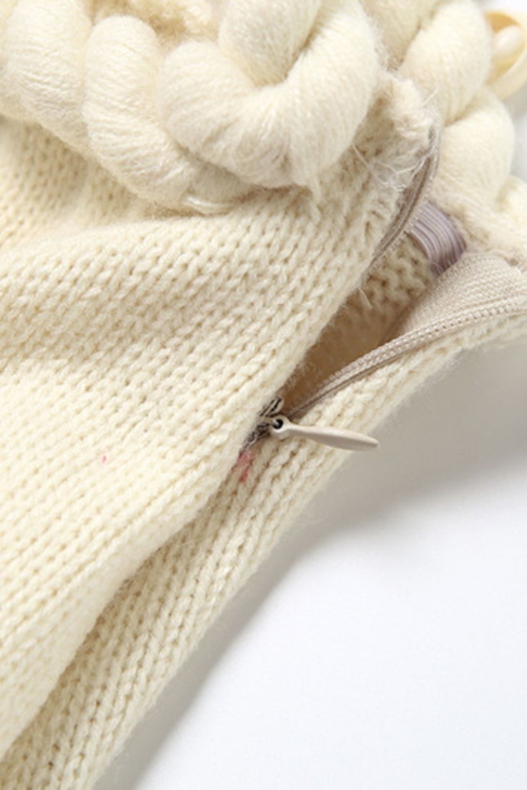 Solid Color Knitted Low-cut Navel-baring Sexy Hot Girl Short Skirt Suit