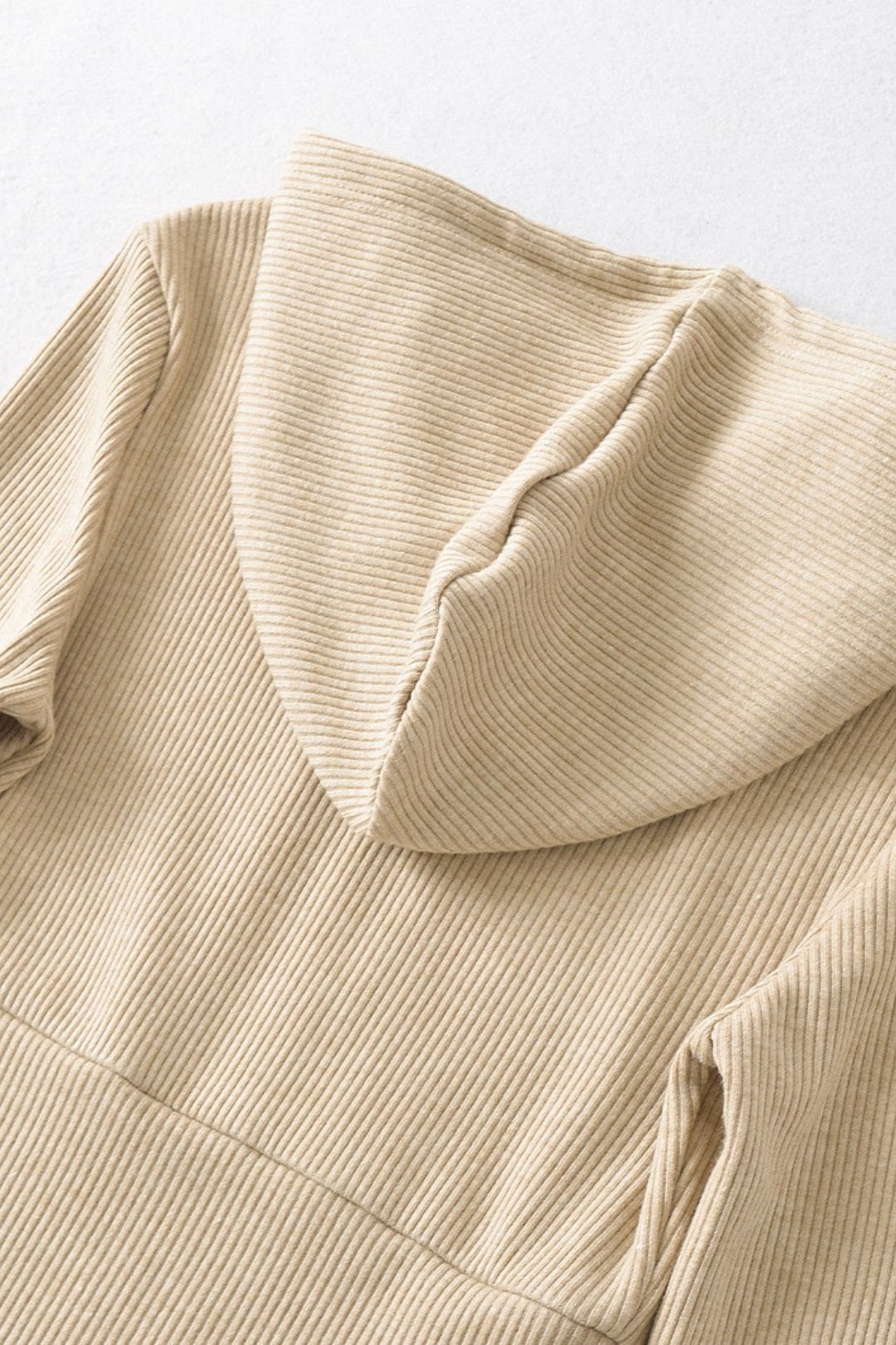 Short Long-sleeved Top With Cuffs, Slim Fit, Flared Trousers, Knitted Suit