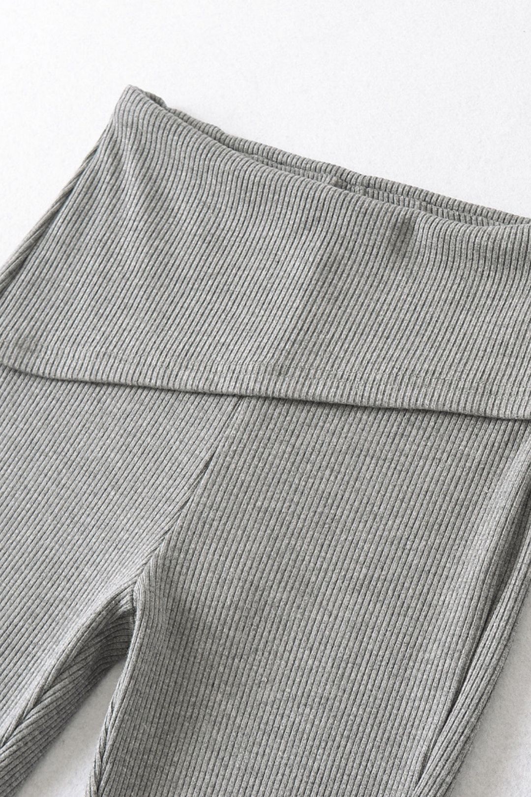 Short Long-sleeved Top With Cuffs, Slim Fit, Flared Trousers, Knitted Suit