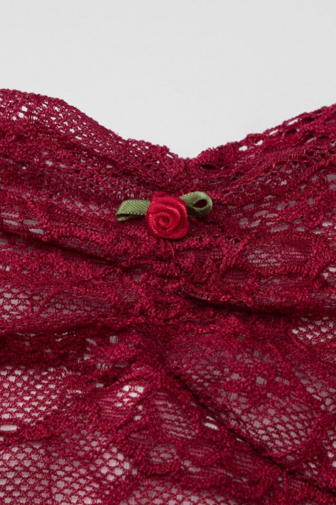 Sexy Lace Hip-wrapped Ruffled Tube-top Slim-fit Street Style Dress