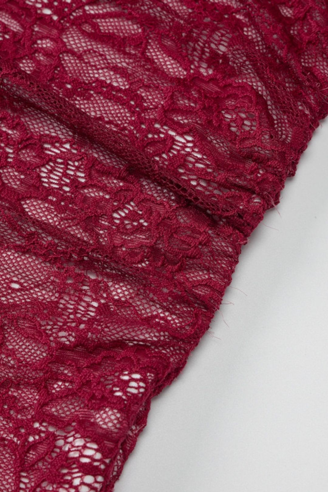 Sexy Lace Hip-wrapped Ruffled Tube-top Slim-fit Street Style Dress