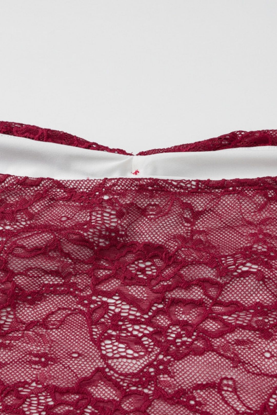 Sexy Lace Hip-wrapped Ruffled Tube-top Slim-fit Street Style Dress