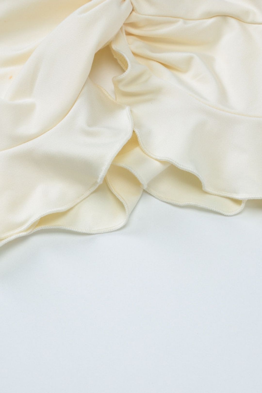 Sexy V-neck Wood Ear Edge Halter Neck Suspender Detail Twist Long Skirt Suit