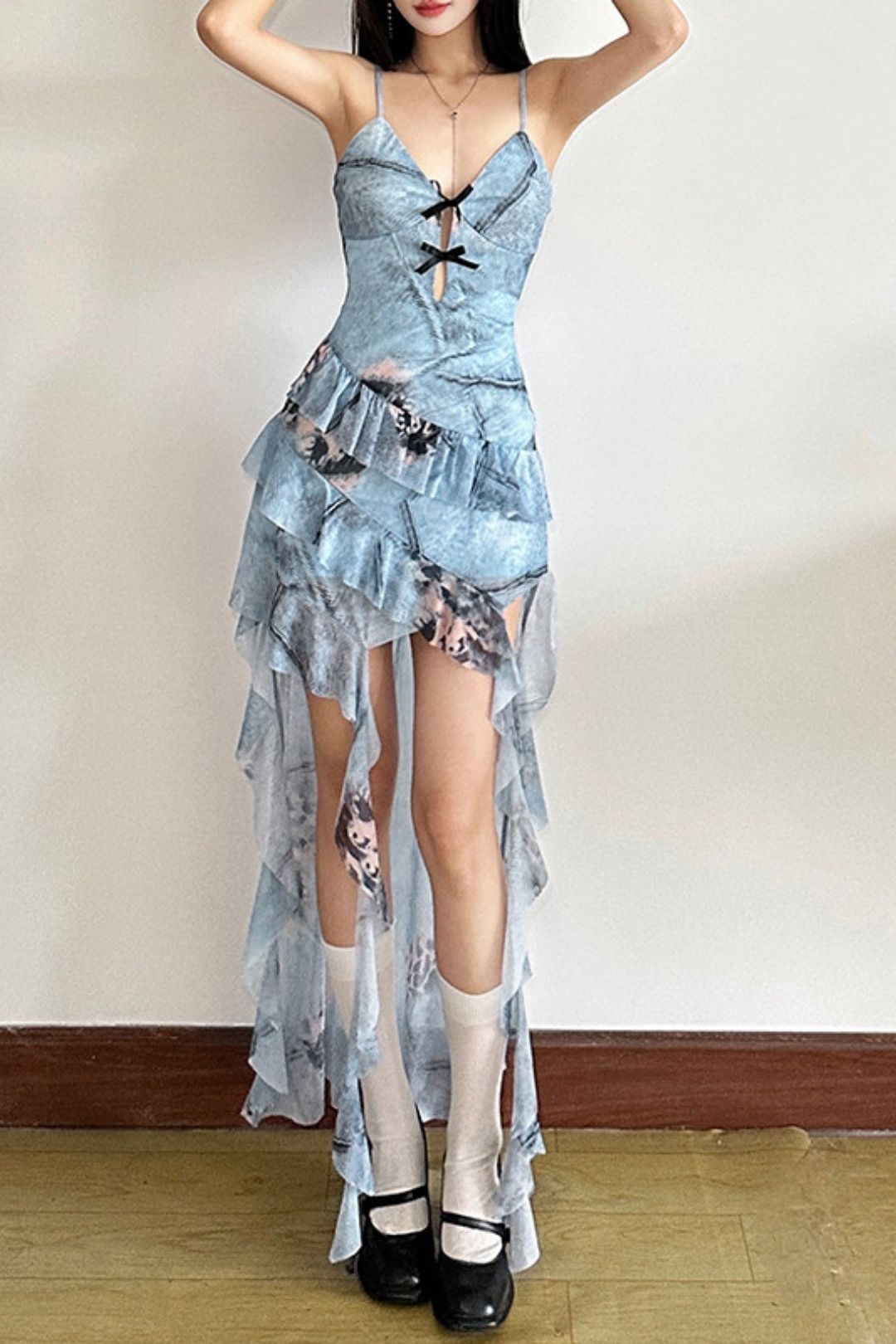 Solid Color High Waist Fashionable V-neck Suspender Sleeveless Dress