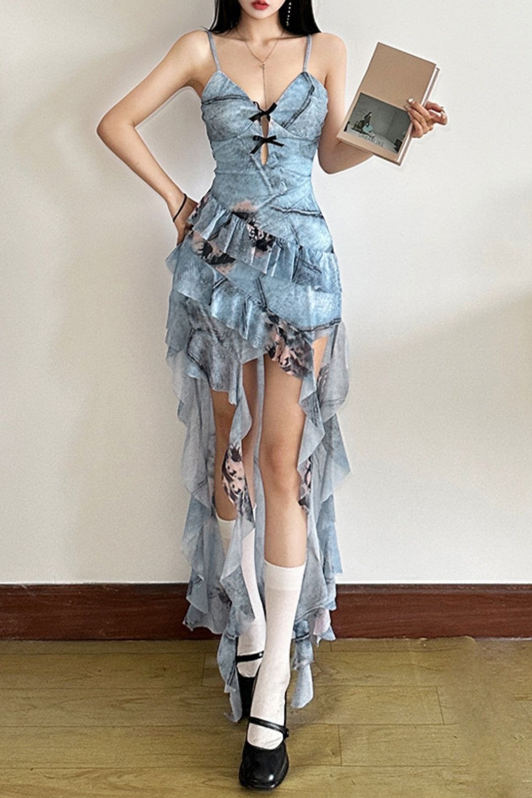 Solid Color High Waist Fashionable V-neck Suspender Sleeveless Dress