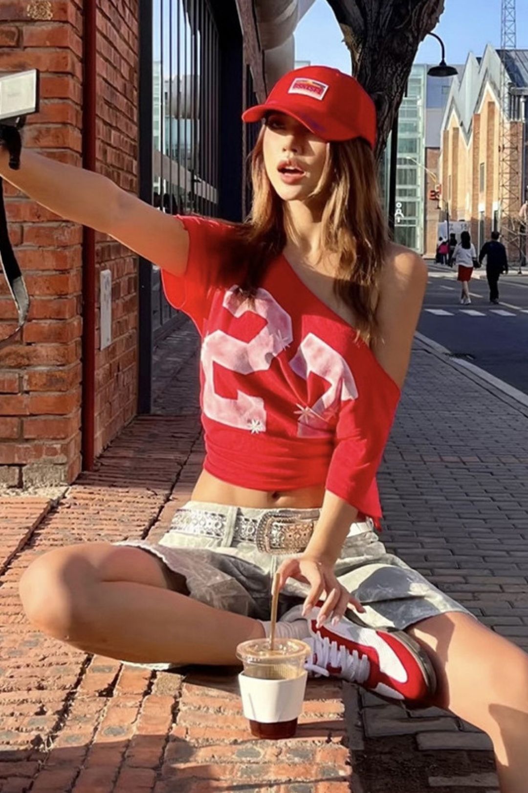 Sexy Loose Oblique Collar Navel Letter Print T-shirt