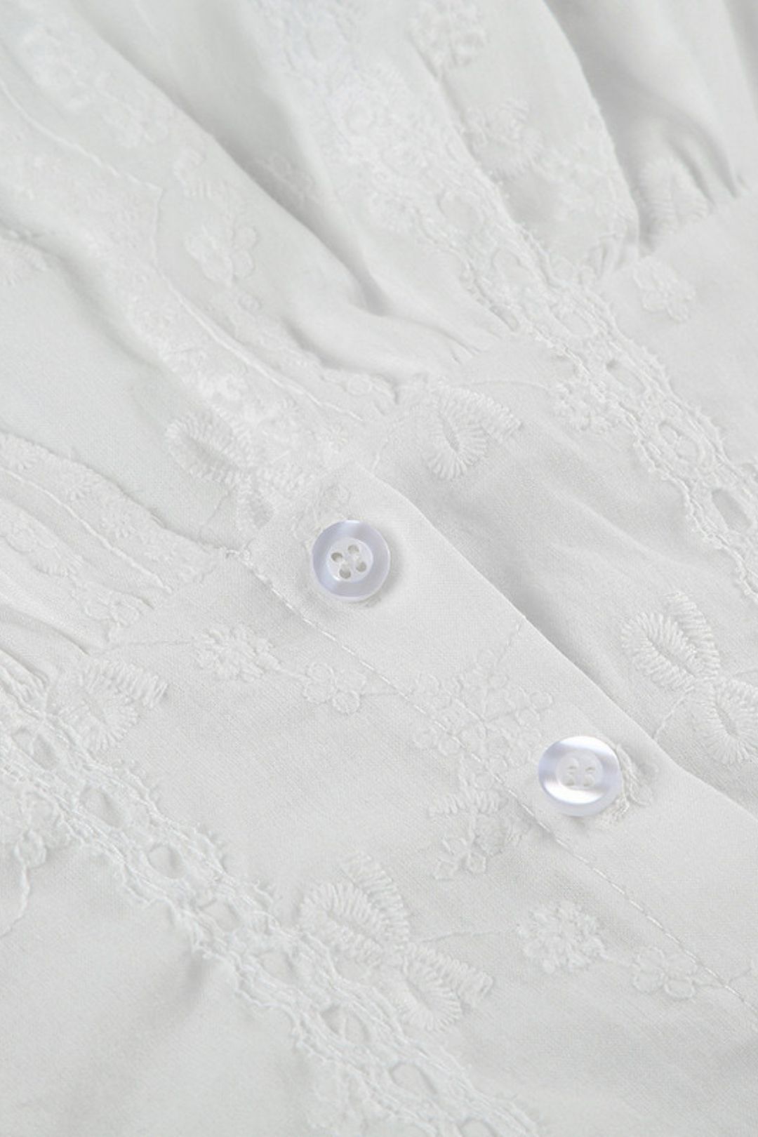 Short Sleeve T-SHIRT Deep V-neck Lace Waisted Bottoming Shirt