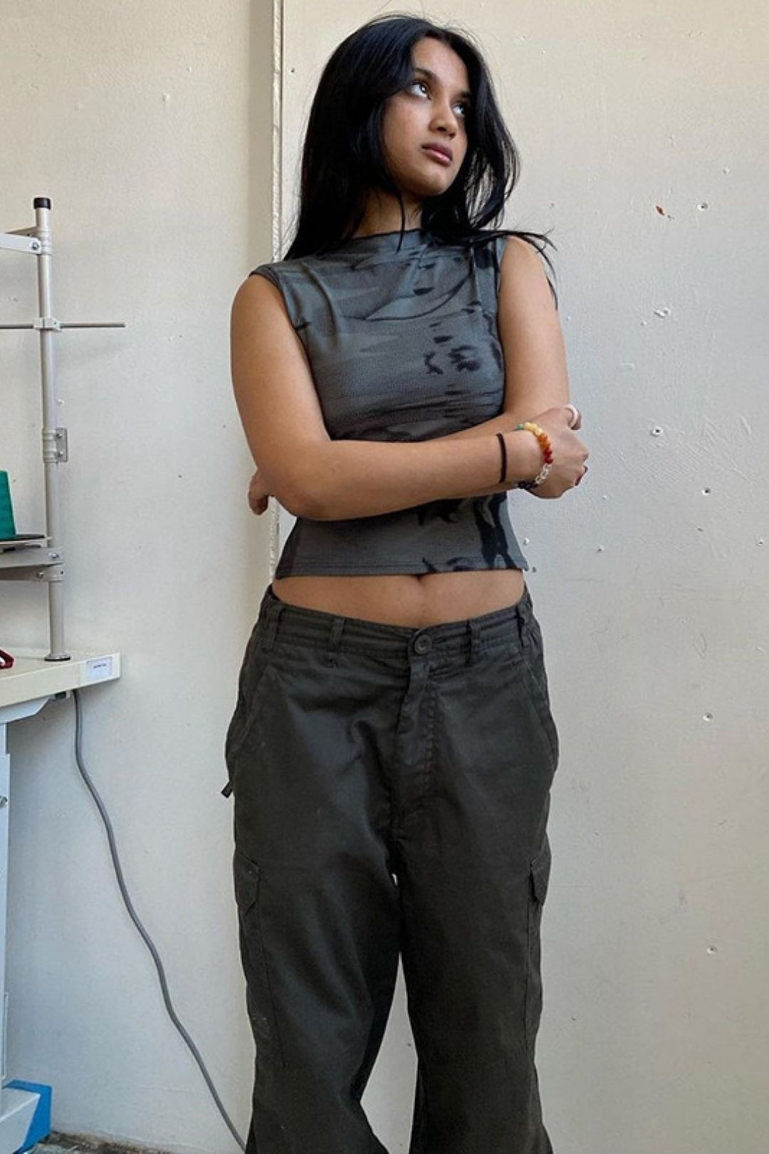 Sleeveless Round Neck Printed Contrast Color Strap Backless Hollow Vest