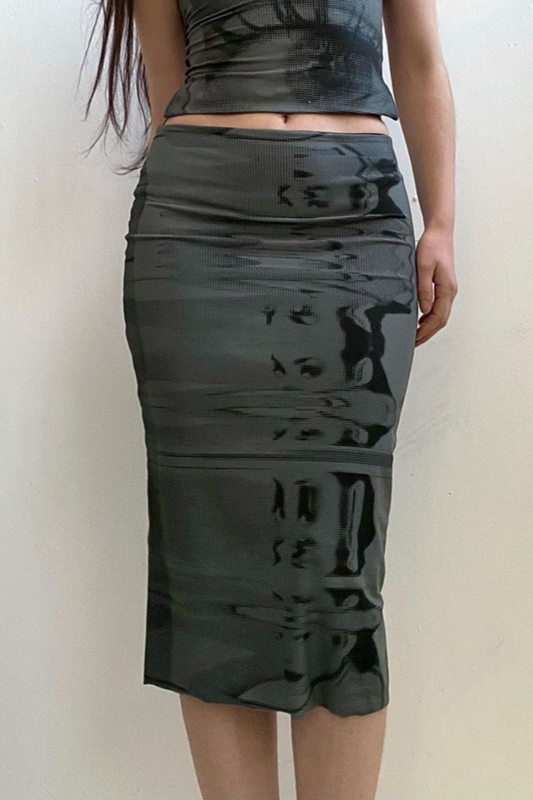 Sleeveless Round Neck Printed Contrast Color Strap Backless Hollow Vest