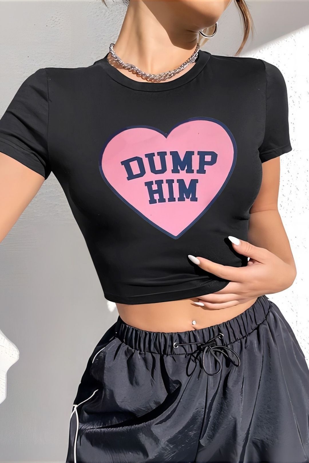 Short Sleeve Navel-baring T-shirt