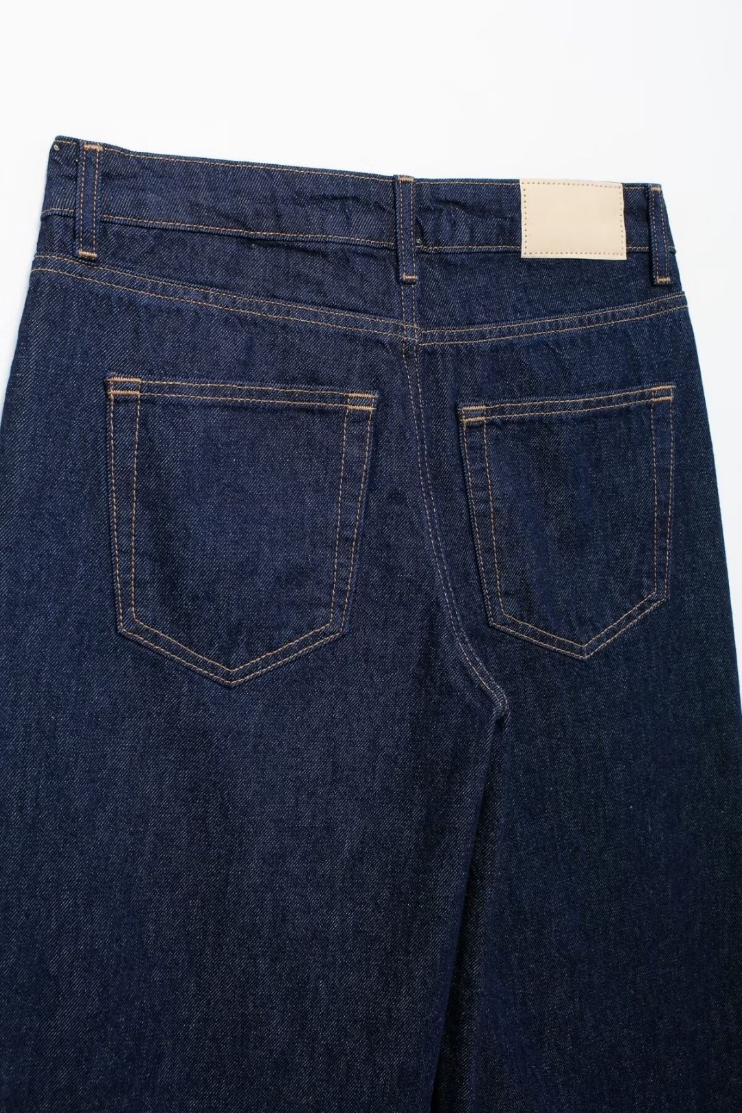 Simple High Waist Wide Leg Jeans