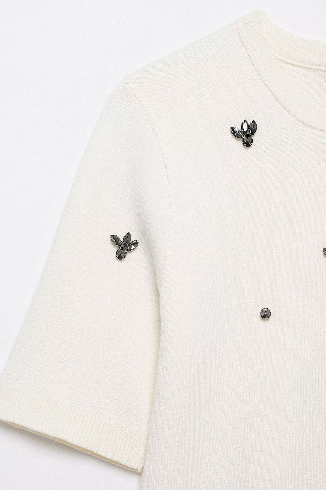 Jewelry Knit Tops And Skirts